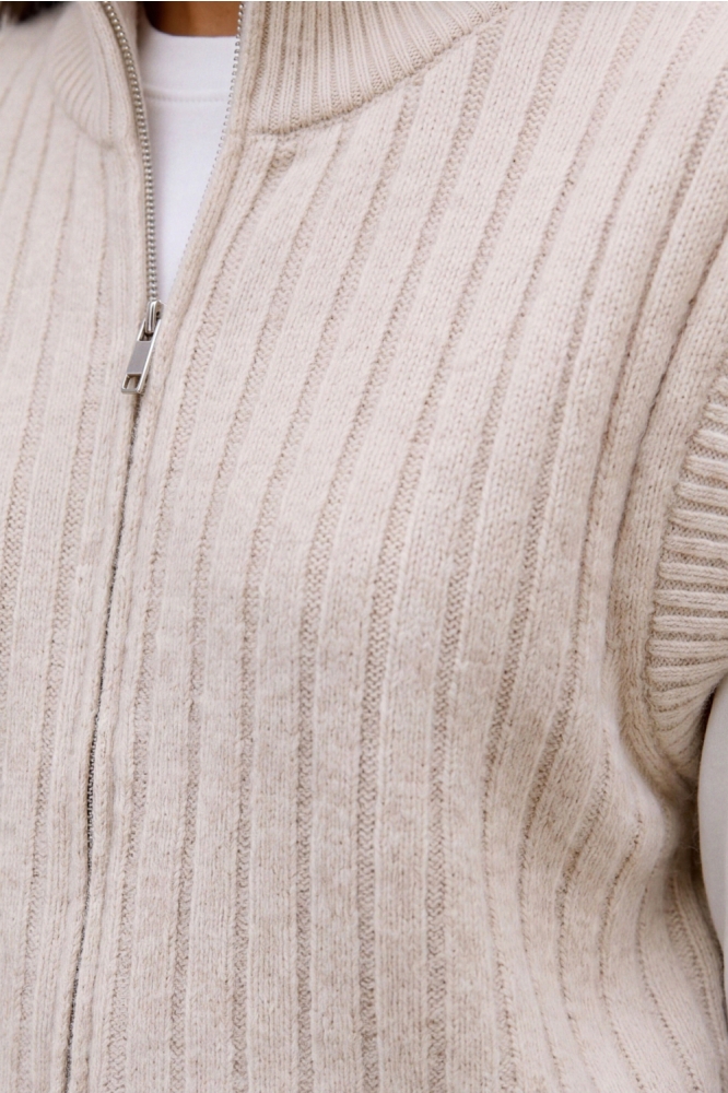 Vero Moda beige dames vest | Close up
