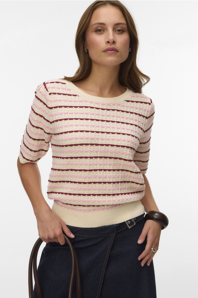 Vero Moda beige dames trui | Model vooraanzicht