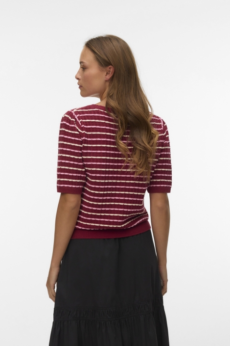 Vero Moda rode dames trui | Model achteraanzicht