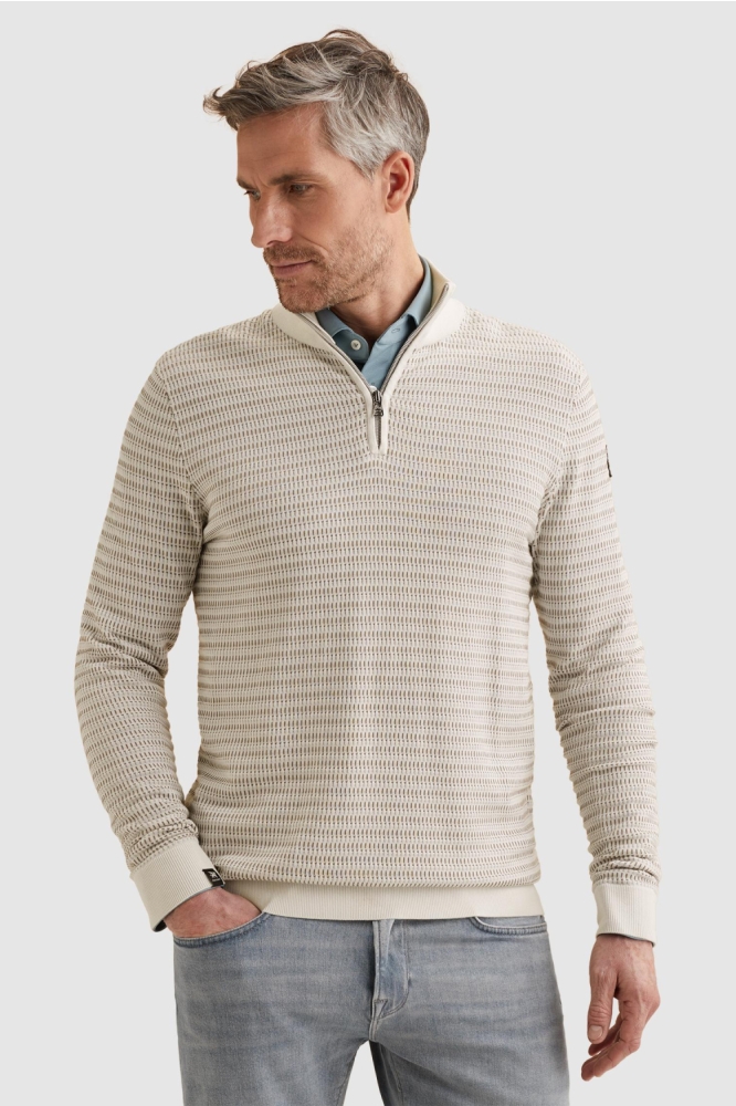 Vanguard witte heren trui | Model vooraanzicht