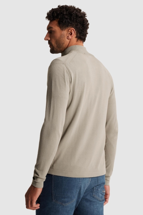 Cast Iron groene heren trui | Model achteraanzicht