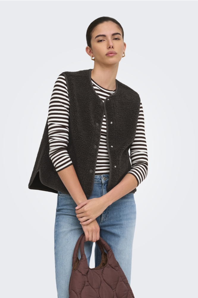 Jacqueline de Yong bruine dames gilet | Model vooraanzicht