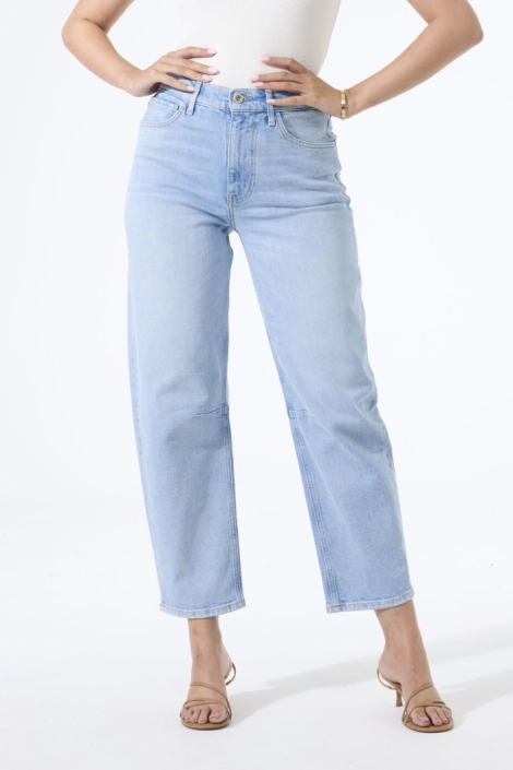 Garcia blauwe dames jeans | Model vooraanzicht