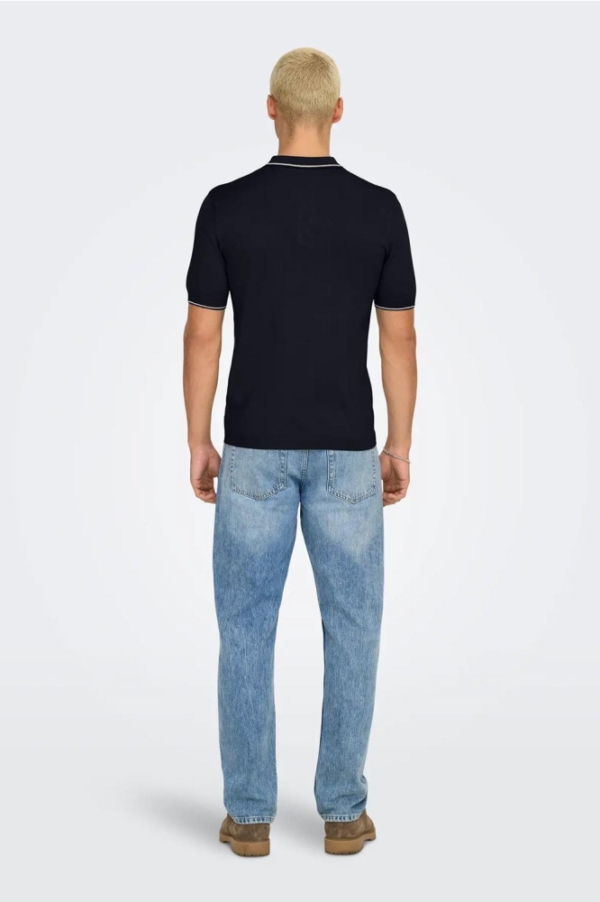 Only & Sons blauwe heren polo | Model achteraanzicht