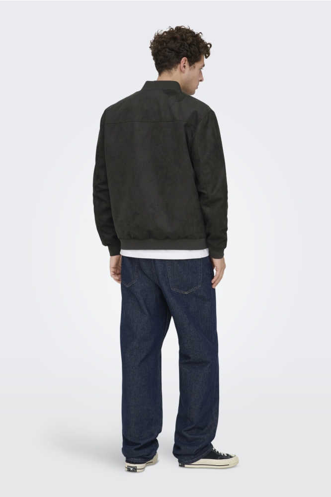 Only & Sons grijze heren jas | Model achteraanzicht