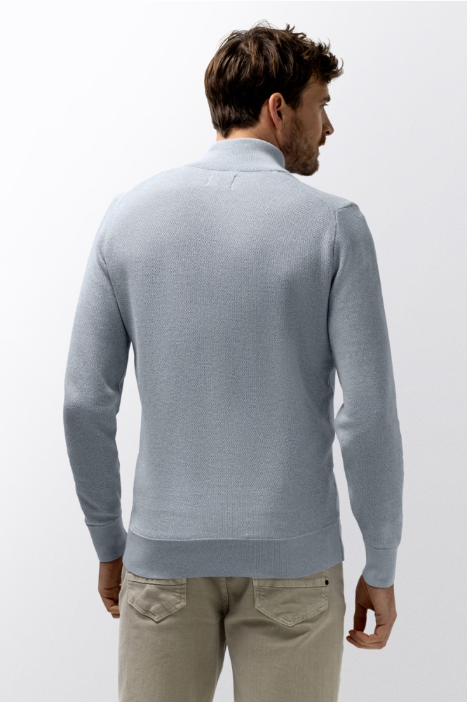 State of Art blauwe heren trui | Model achteraanzicht