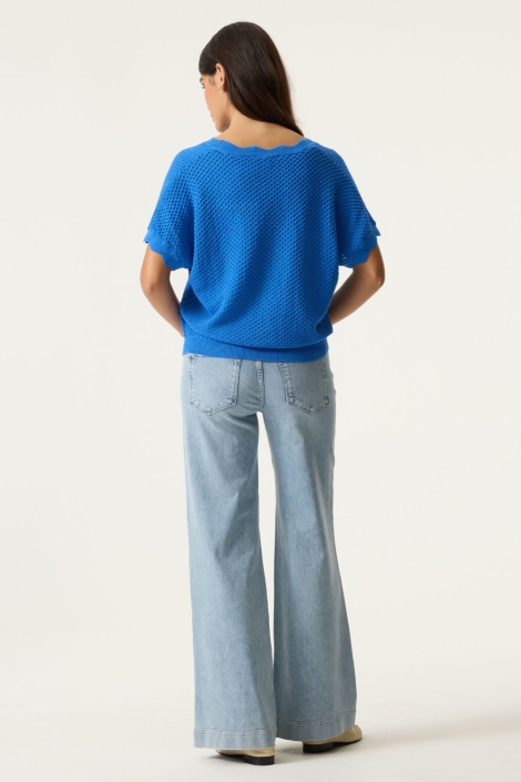 Garcia blauwe dames trui | Model achteraanzicht