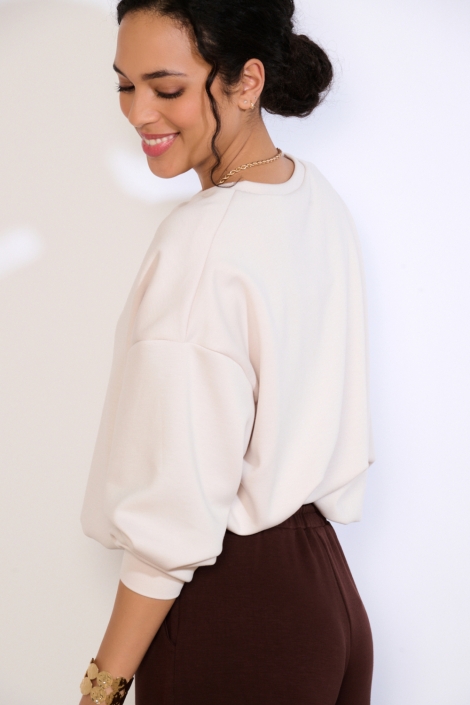 LolaLiza beige dames sweater | Model achteraanzicht