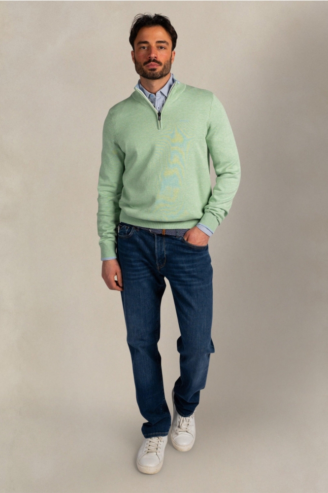 NZA groene heren trui | Model