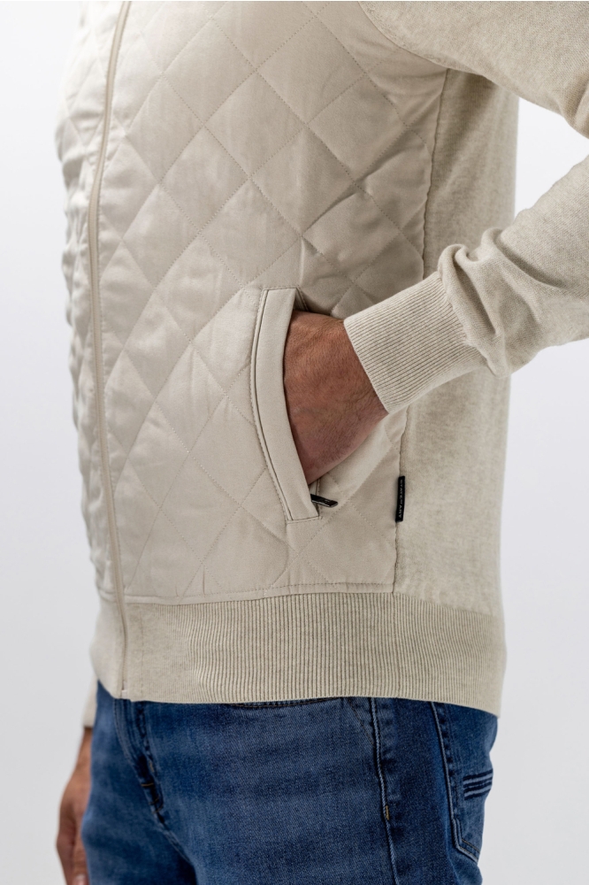 State of Art beige heren vest | Close up