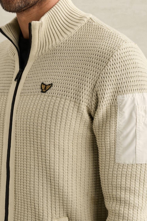 PME legend beige heren vest | Close up