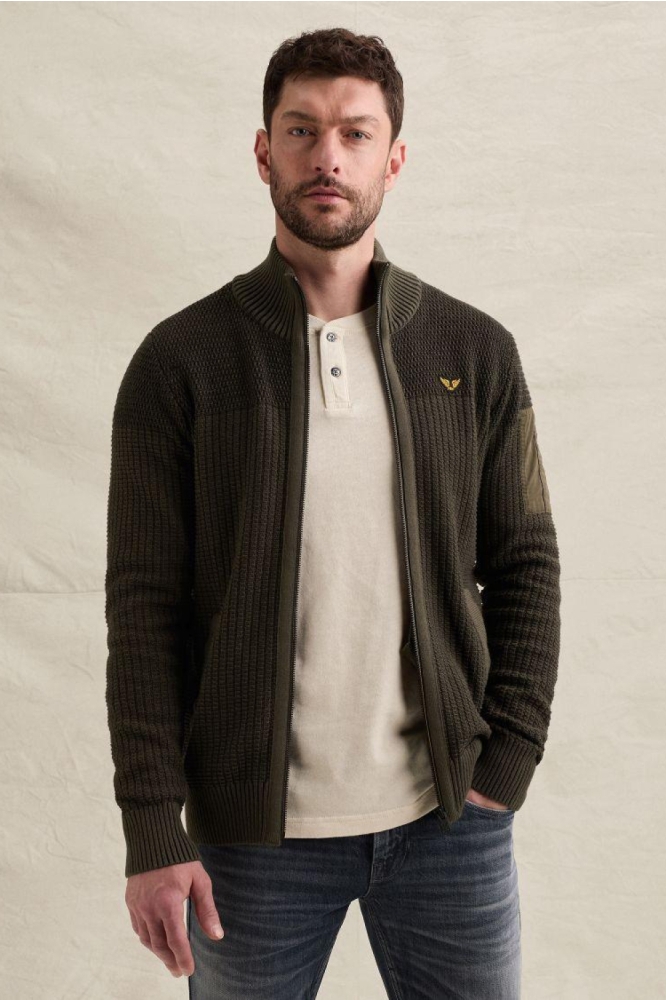 PME legend groene heren vest | Model vooraanzicht