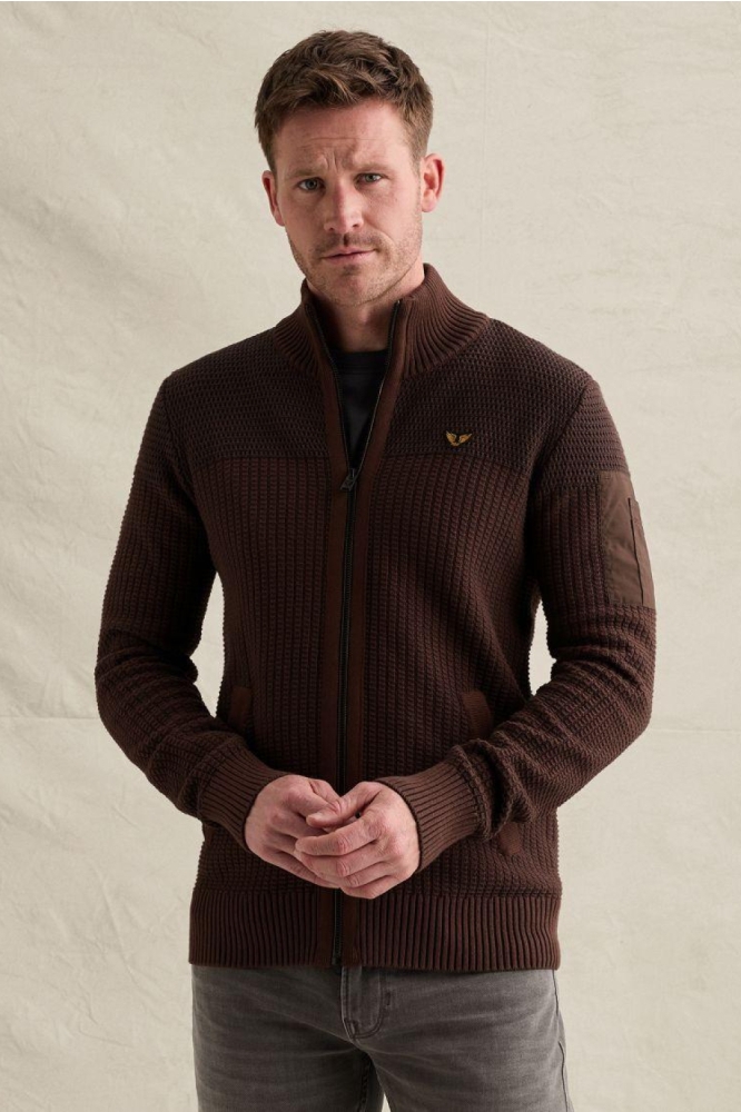 PME legend bruine heren vest | Model vooraanzicht