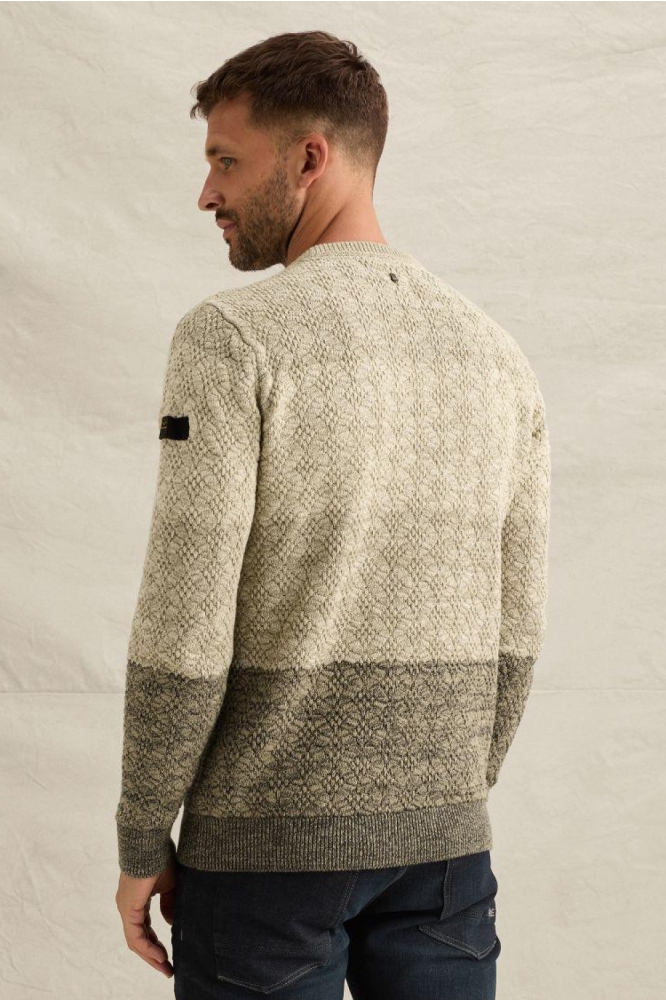 PME legend beige heren trui | Model achteraanzicht