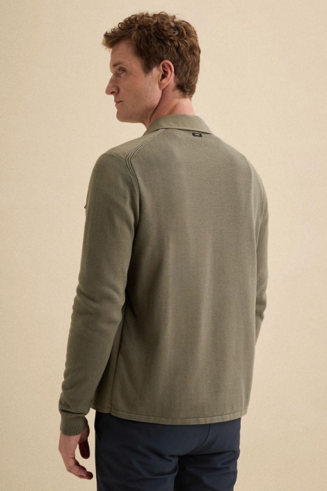 Vanguard groene heren vest | Model achteraanzicht