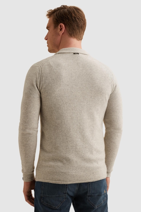 Vanguard beige heren trui | Model achteraanzicht