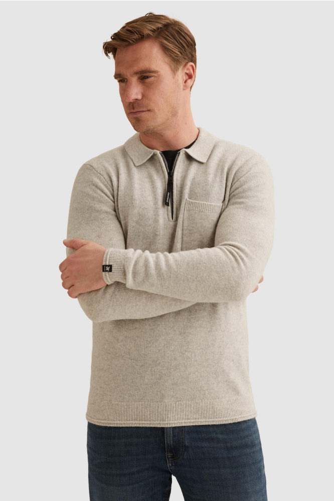 Vanguard beige heren trui | Model vooraanzicht