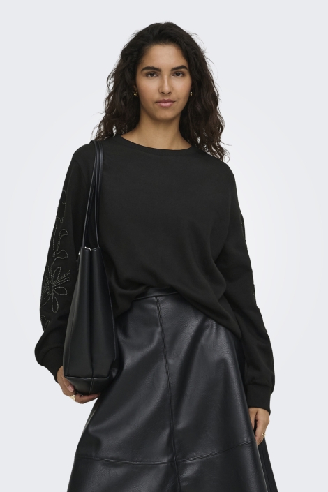 Jacqueline de Yong zwarte dames sweater | Model vooraanzicht