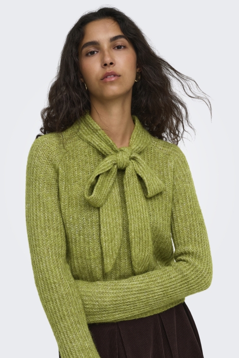 Only groene dames trui | Model vooraanzicht