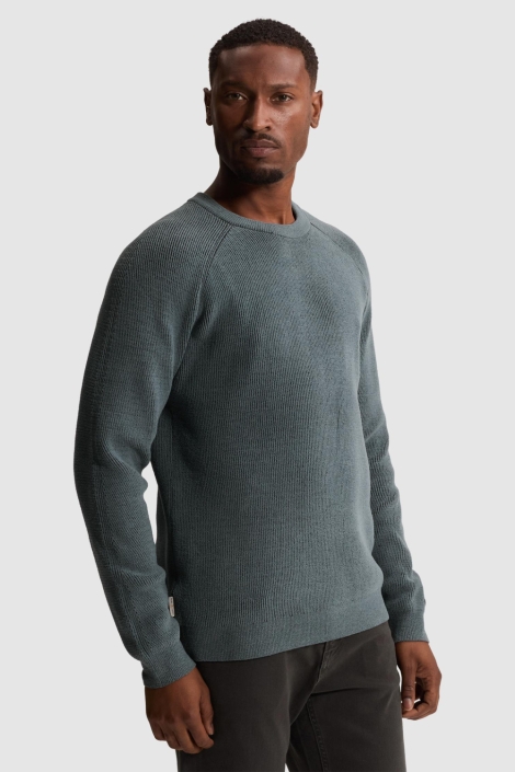 Cast Iron blauwe heren trui | Model vooraanzicht