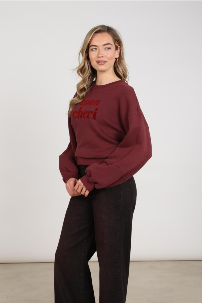 Nukus bordeaux dames sweater | Model vooraanzicht
