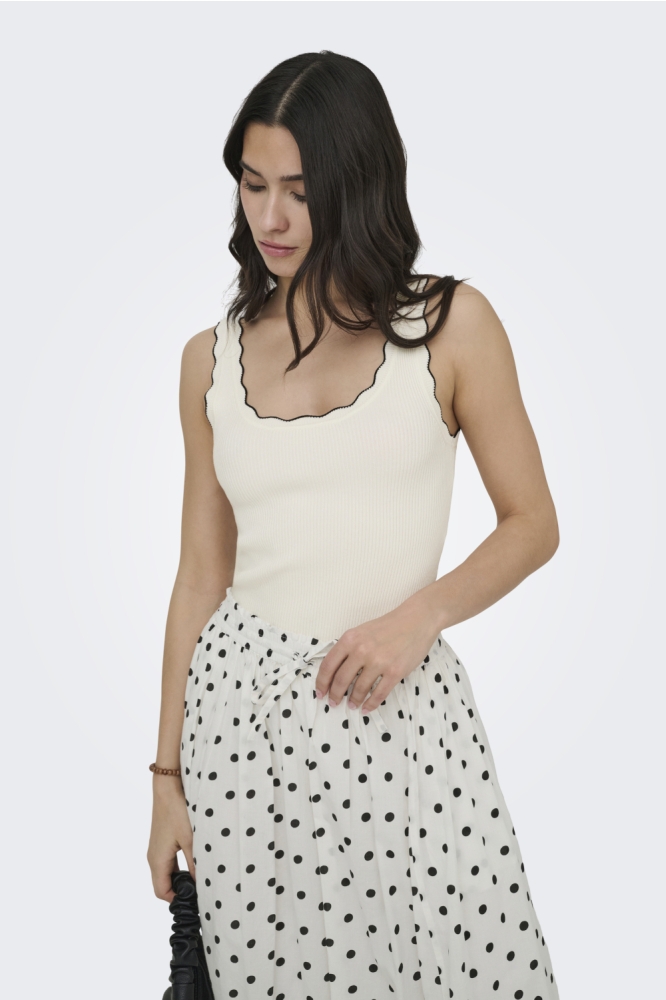 Jacqueline de Yong witte dames top | Model vooraanzicht