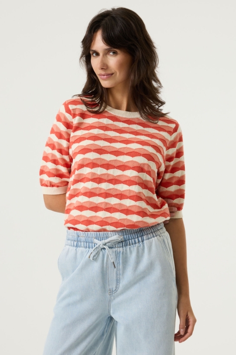 Garcia rode dames trui | Model vooraanzicht