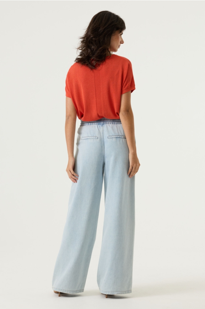 Garcia rode dames trui | Model