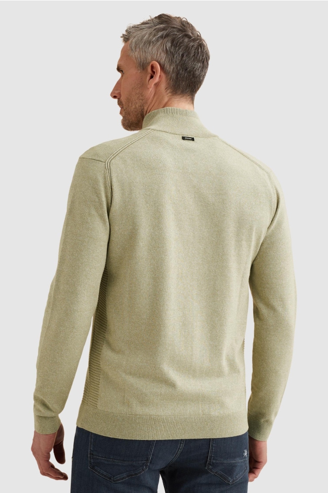 Vanguard groene heren vest | Model achteraanzicht