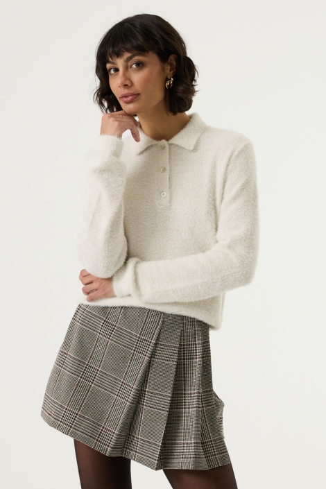 Garcia ecru dames trui | Model vooraanzicht