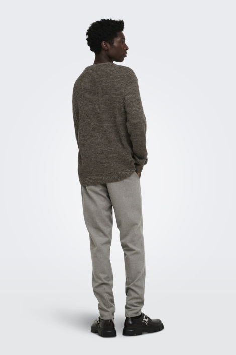 Only & Sons bruine heren trui | Model