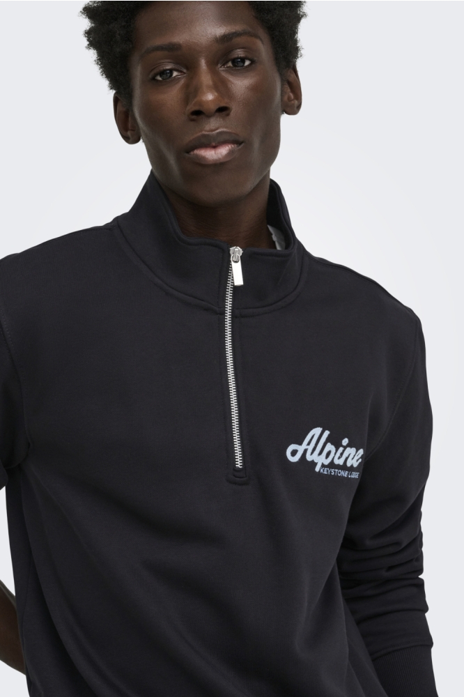 Only & Sons zwarte heren sweater | Close up