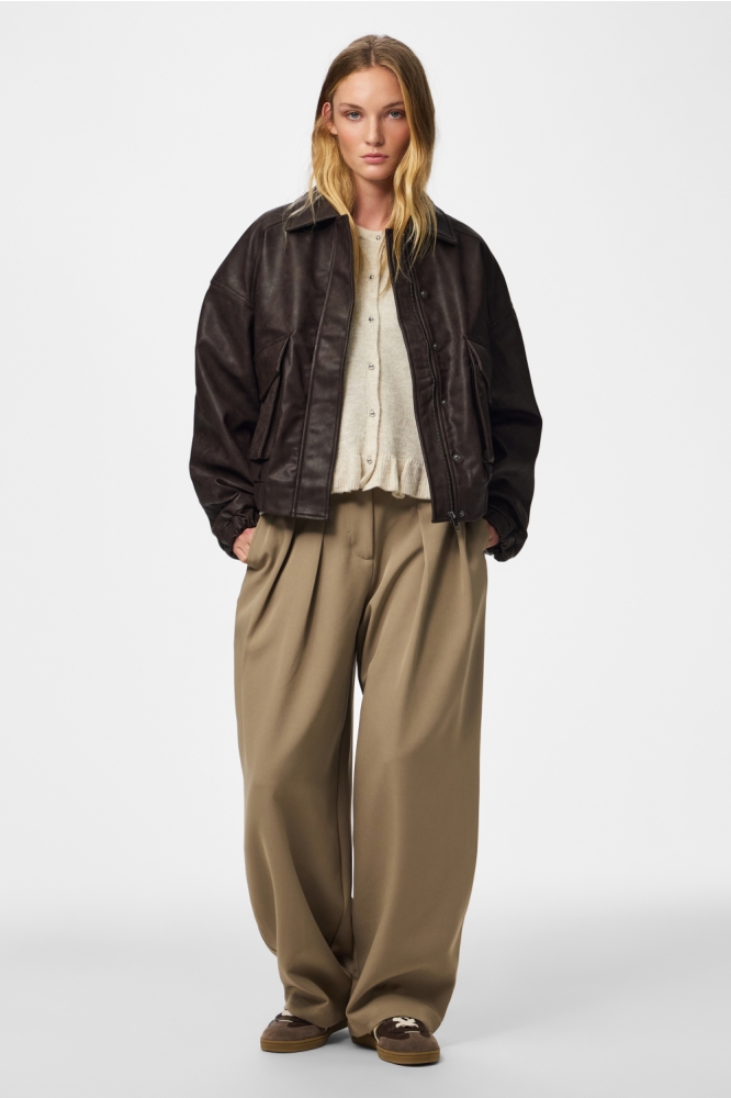 Pieces bruine dames jas | Model