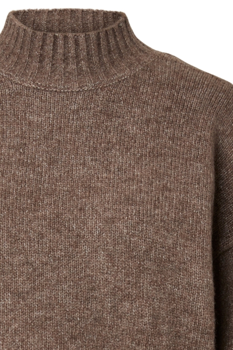 Pieces bruine dames trui | Close up
