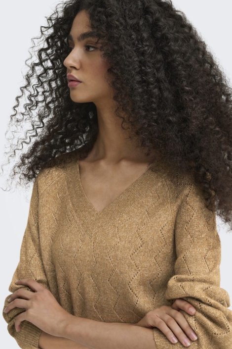 Jacqueline de Yong camel dames trui | Close up