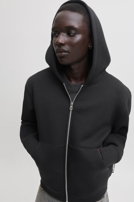 Jack & Jones zwarte heren vest | Model vooraanzicht