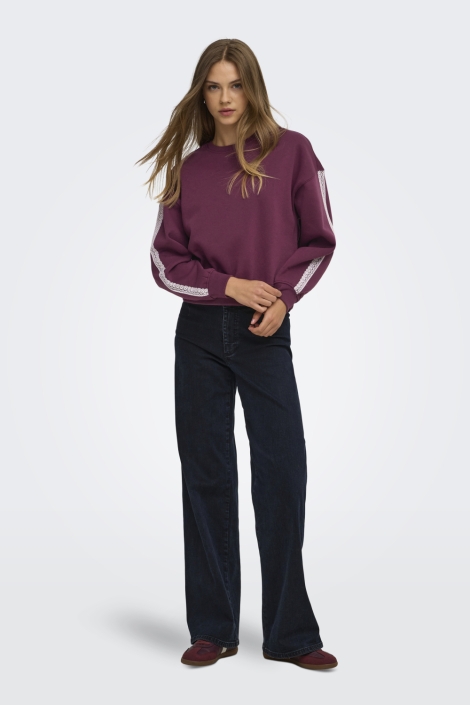 Only bordeaux dames sweater | Model