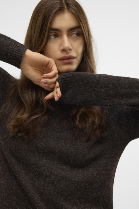 Vero Moda bruine dames trui | Close up