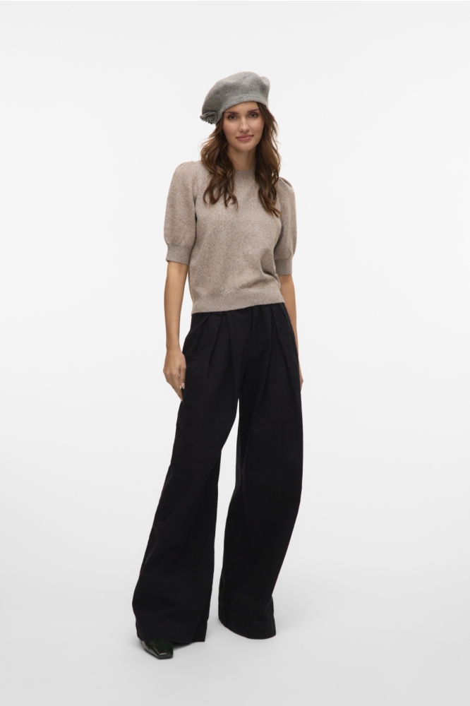 Vero Moda taupe dames trui | Model