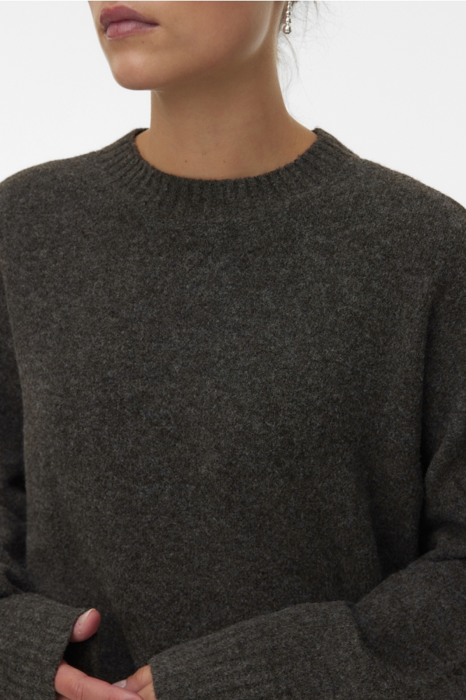 Vero Moda bruine dames trui | Close up
