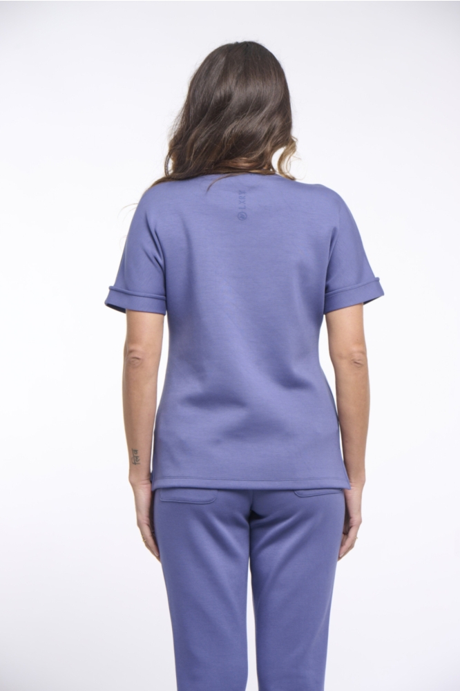 Zoso blauwe dames t-shirt | Model achteraanzicht