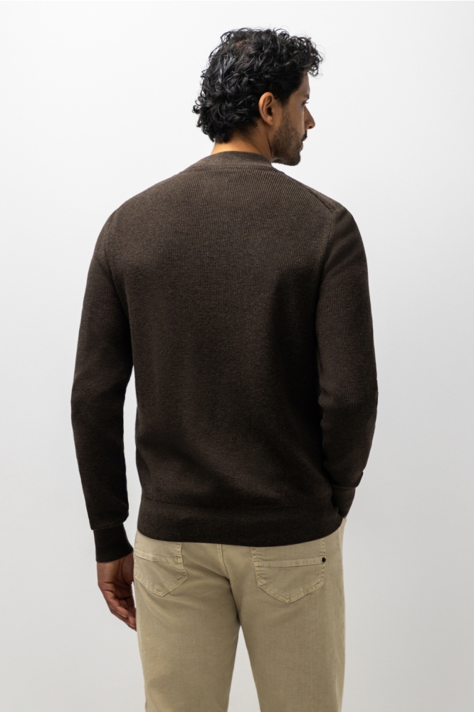 State of Art bruine heren vest | Model achteraanzicht