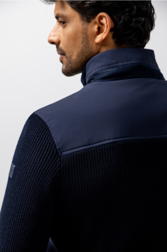 State of Art blauwe heren vest | Close up