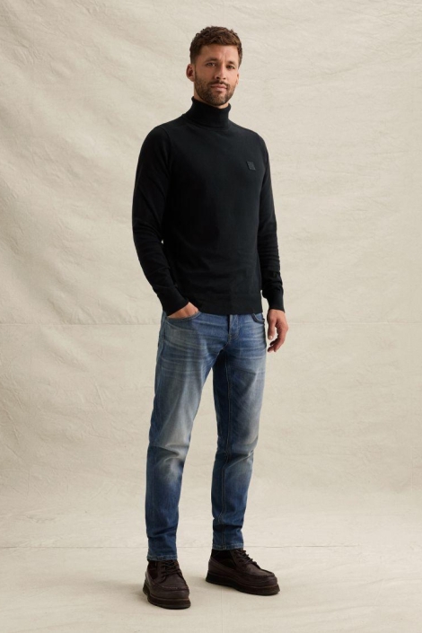 PME legend blauwe heren trui | Model