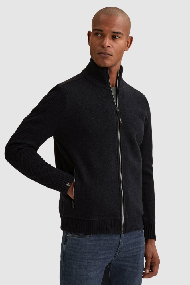 Vanguard blauwe heren vest | Model vooraanzicht