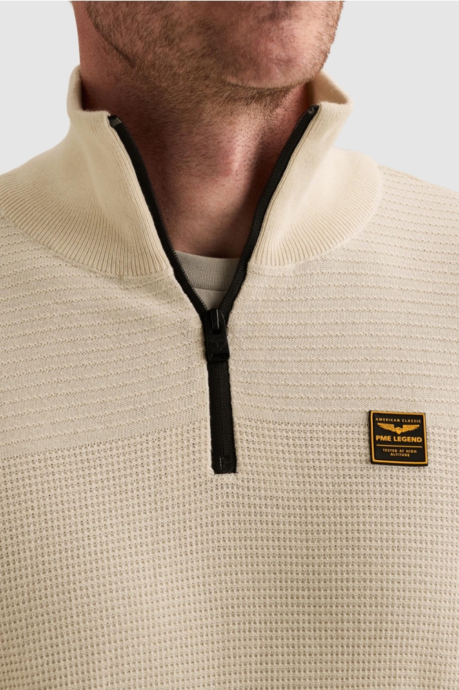 PME legend ecru heren trui | Close up