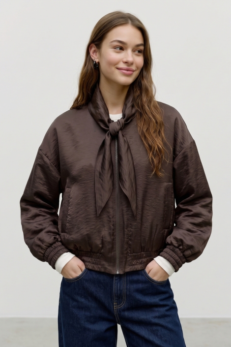 Vero Moda bruine dames jas | Model vooraanzicht
