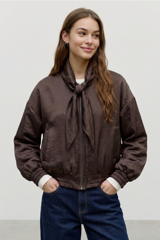 Vero Moda bruine dames jas | Model vooraanzicht