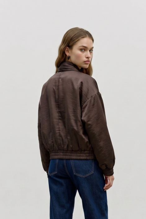 Vero Moda bruine dames jas | Model achteraanzicht