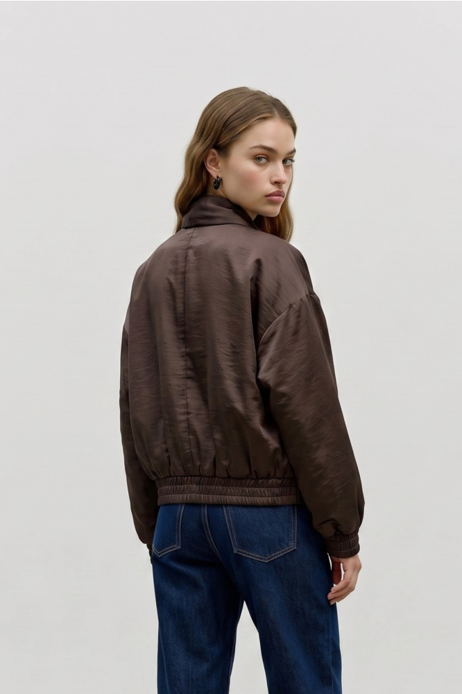 Vero Moda bruine dames jas | Model achteraanzicht